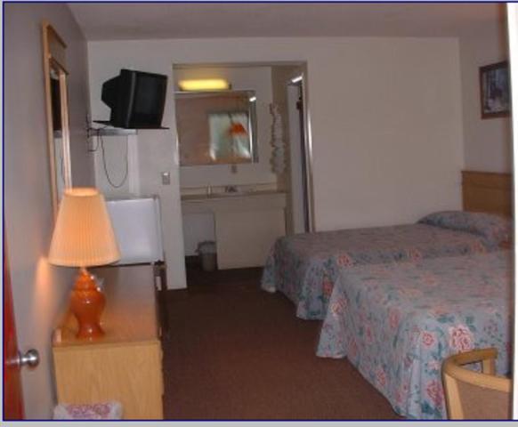 Pulaski Port Lodge Motel חדר תמונה