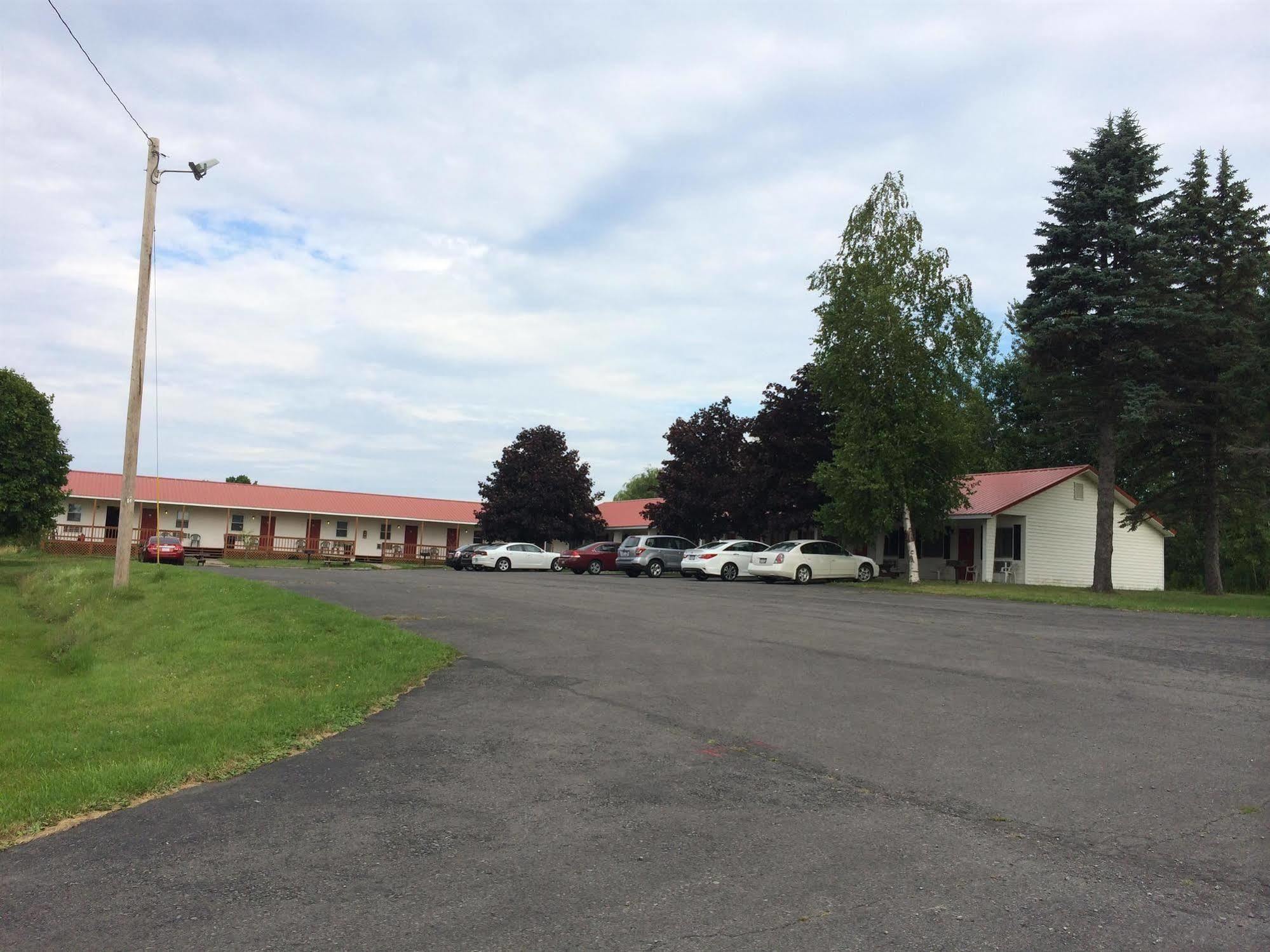 Pulaski Port Lodge Motel מראה חיצוני תמונה